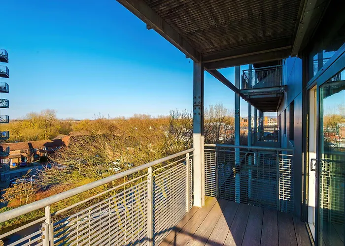 شقة Stylish Mcr 1br Etihad Coop Live Parking