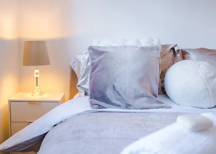 شقة Stylish Mcr 1br Etihad Coop Live Parking *