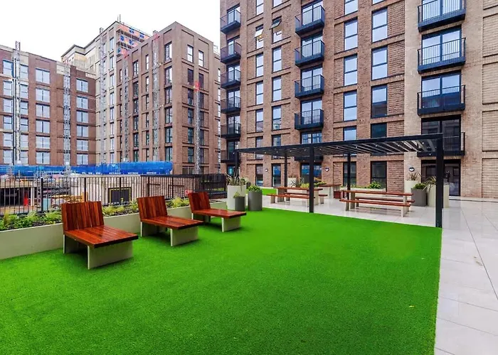 Cosy 1br Near Media & Centre