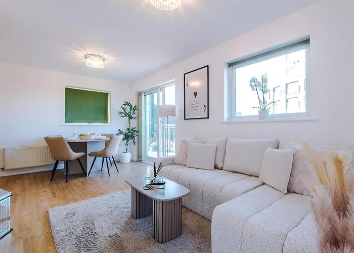 Stylish Mcr 1br Etihad Coop Live Parking شقة *