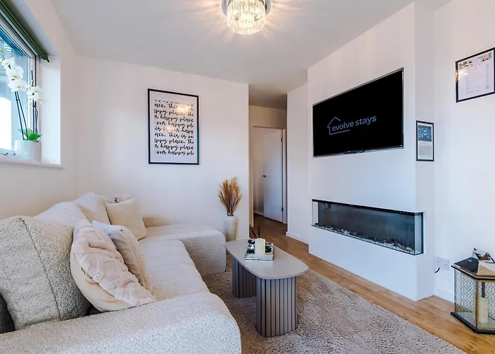 Stylish Mcr 1br Etihad Coop Live Parking *