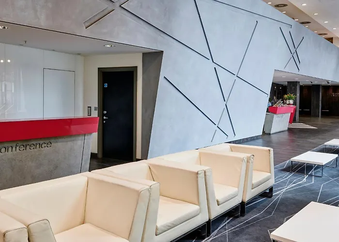 크라운 플라자 시티 센터