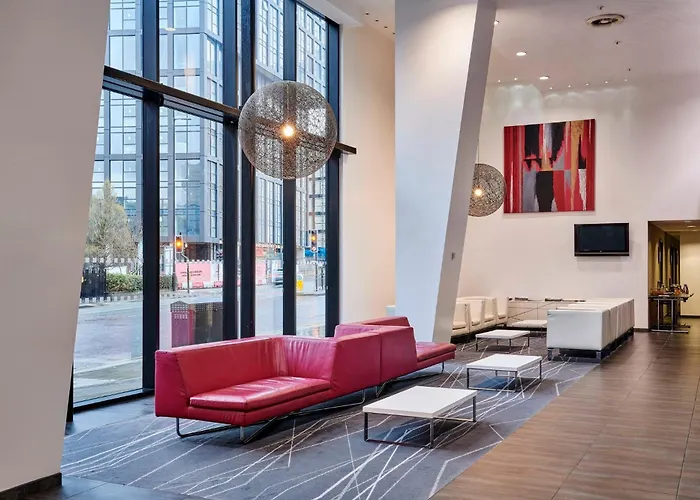 크라운 플라자 시티 센터 호텔