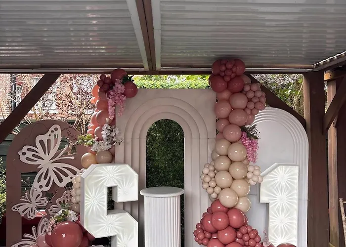 Hendham House - Near Etihad Stadium, Coop Live Arena, Ao Arena, Piccadilly Train Station & Centre 2* מנצ'סטר