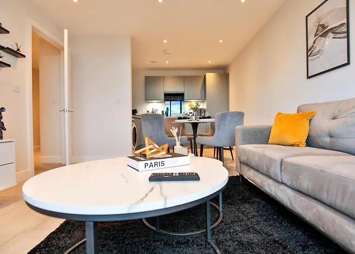 40 Percent Off Monthly 2 Bed Modern Near Piccadilly - Parking - Fast Wifi Apartman *