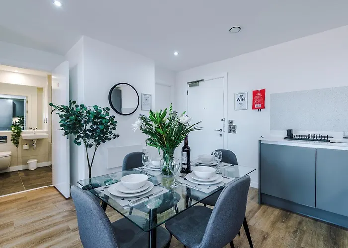 Skyline With Thermal Apartament Manchester