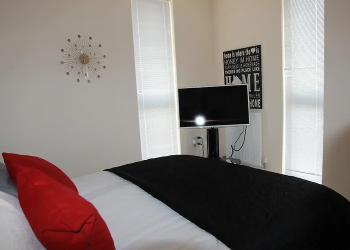 Sweet Homes 4* Manchester