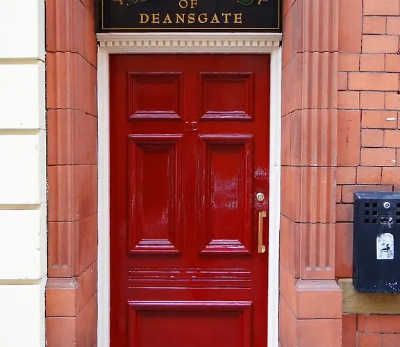 Mulligans Of Deansgate Penzion *