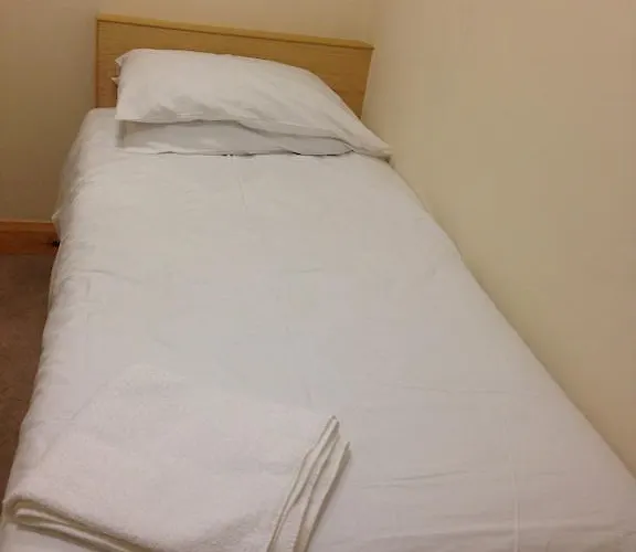 Otel Lower Turks Head