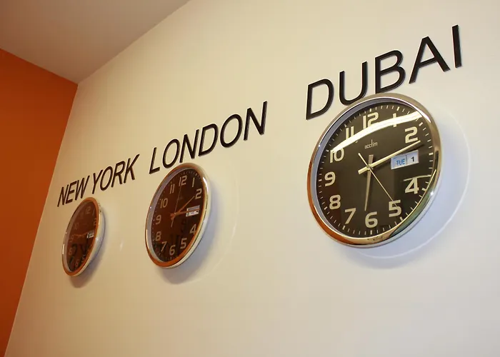 Atana 4* مانشستر