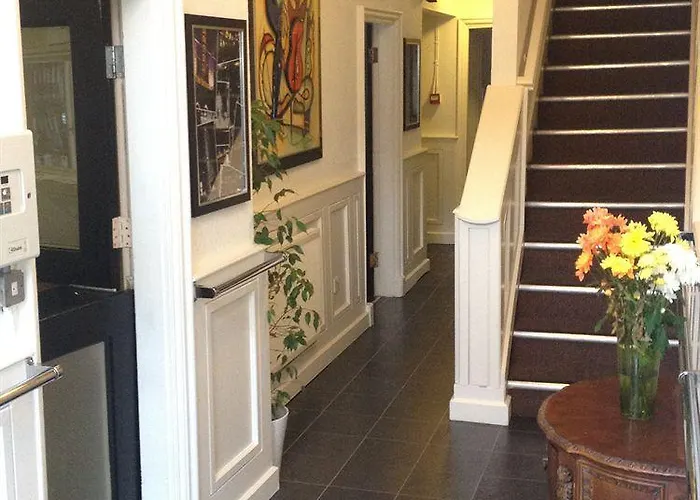 Hendham House - Near Etihad Stadium, Coop Live Arena, Ao Arena, Piccadilly Train Station & Centre Pensjonat Manchester