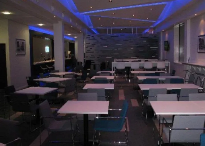 Express Centre Arena By Ihg Manchester