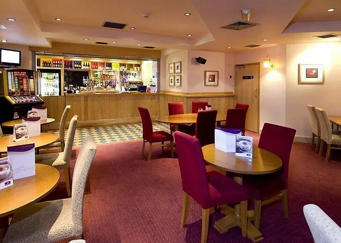 Premier Inn Manchester Portland St