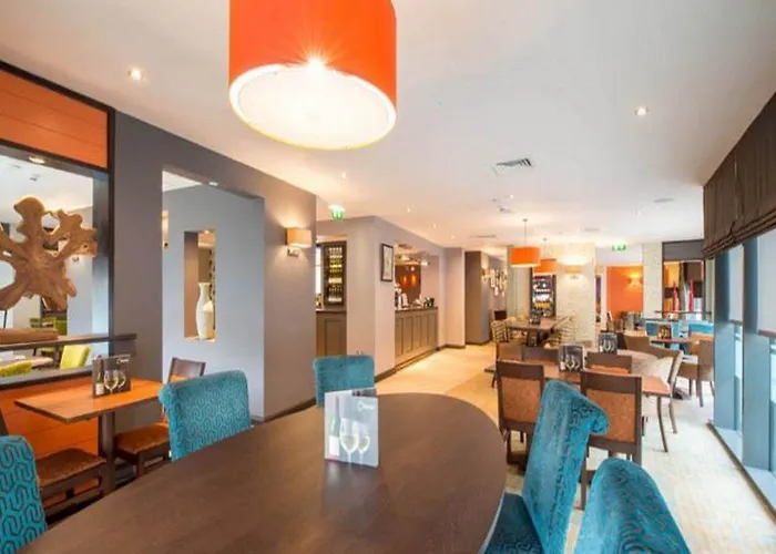 מלון Premier Inn Premier Inn Manchester Portland St 3*