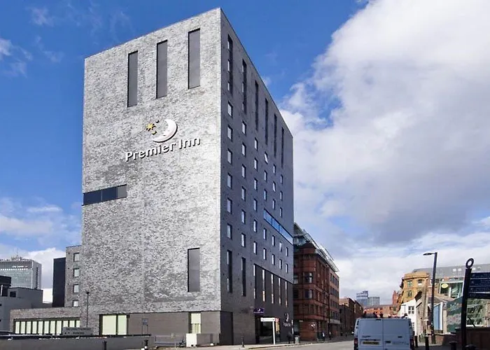 Premier Inn Manchester City Hotel