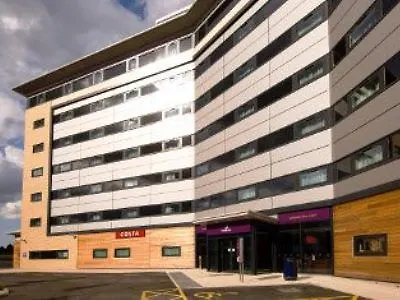 Premier Airport Runger Lane South 3*