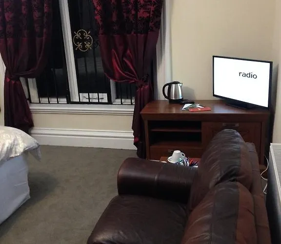 Отель The Milverton