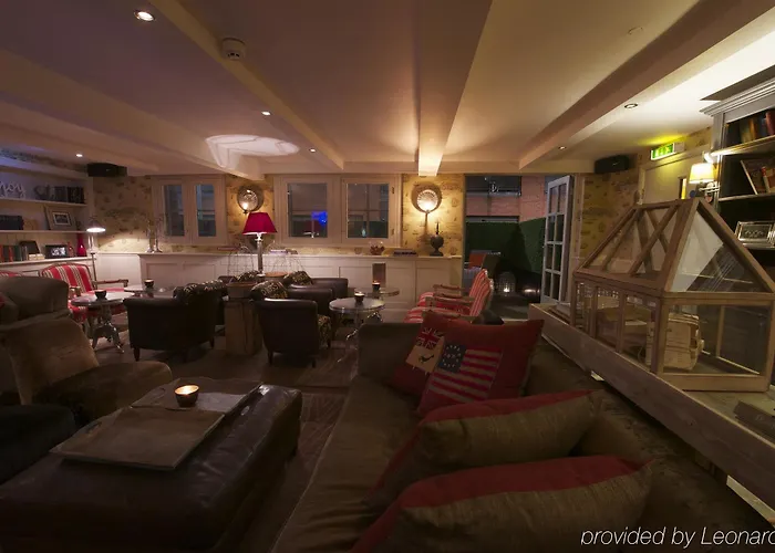 Great John Street Hotel