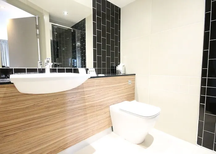 Hotel apartamentowy La Reserve 4*