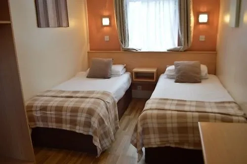 Hotel The Westlynne & 3*