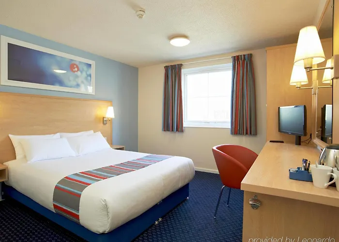 Travelodge Ancoats ホテル 3*