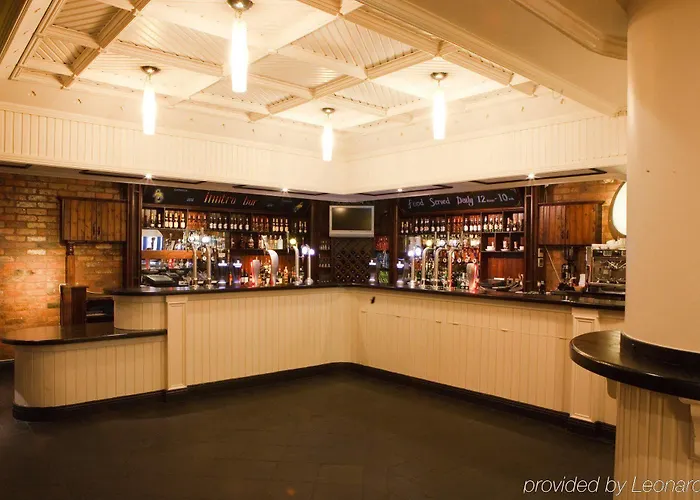 Leonardo 4* Mánchester