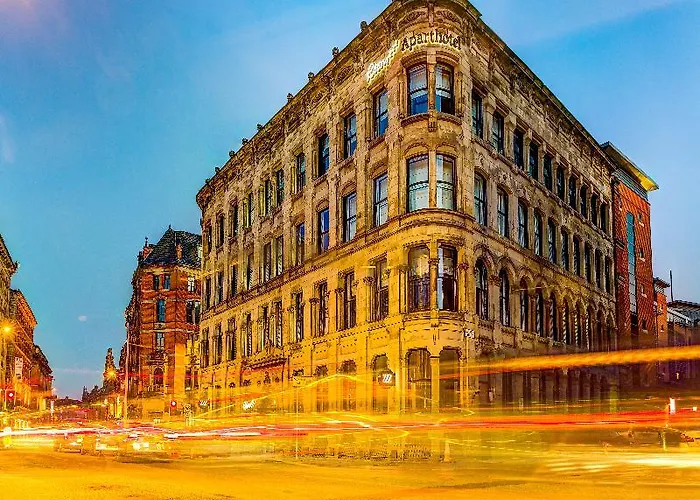 曼切斯特市罗姆兹酒店 公寓式酒店 4*