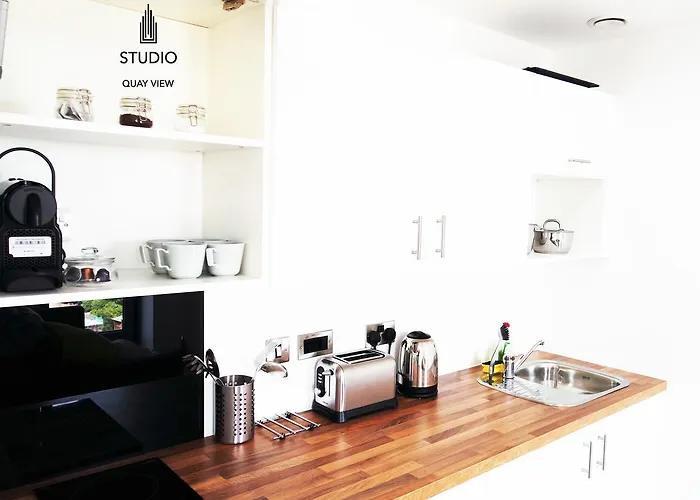 Media Salford Quays Apartment *