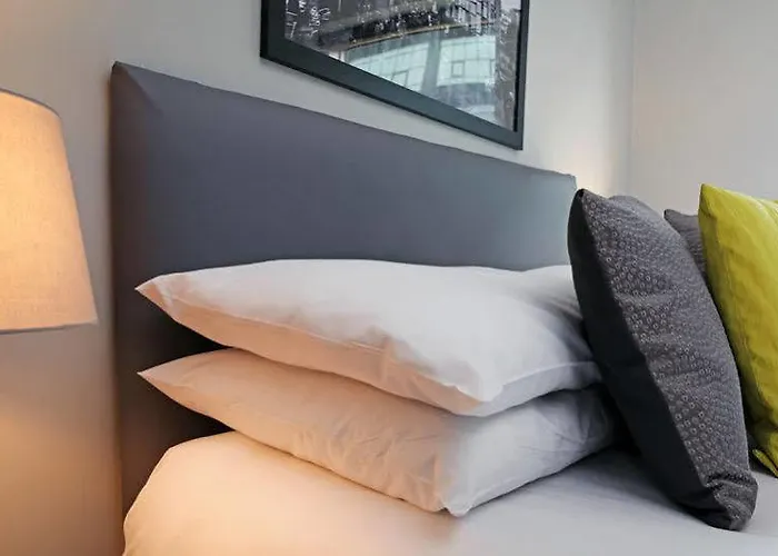 The Warehouse Hotel apartamentowy 4*