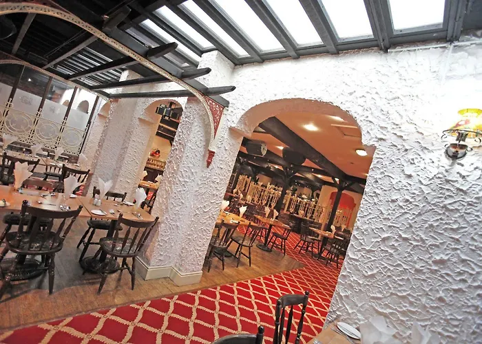 Britannia & 3* Manchester