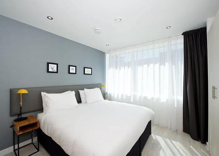 Staycity Piccadilly Apartahotel