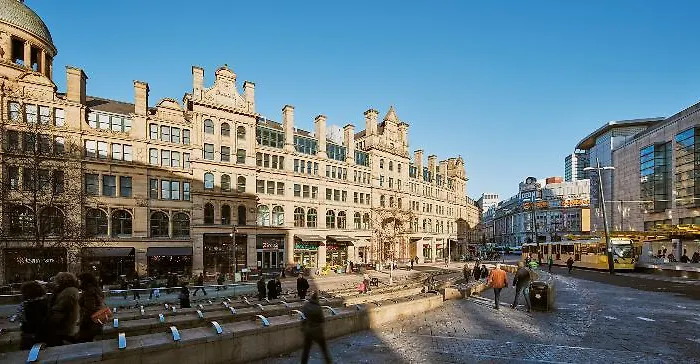 Ξενοδοχείο με διαμερίσματα Roomzzz Victoria 4*