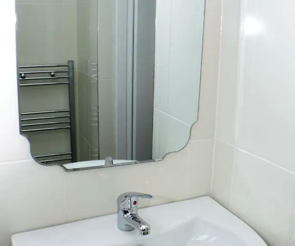 게스트하우스 Oyo Hala