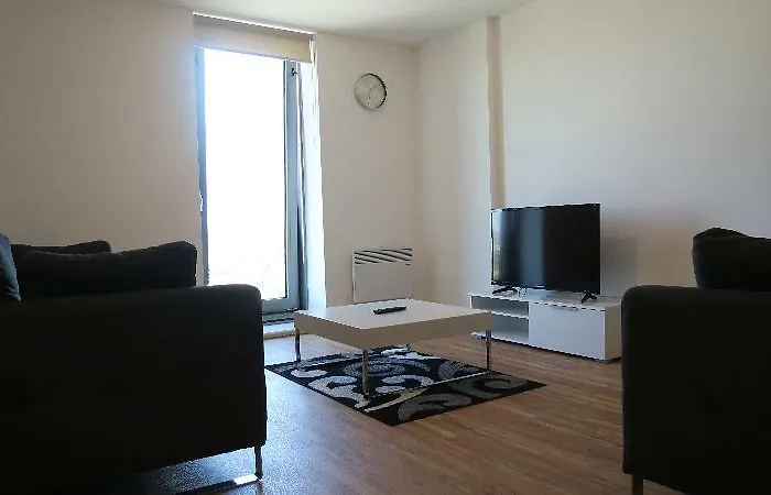 Premier Premier Salford Quays