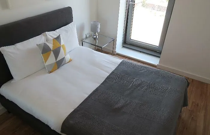 Premier Premier Salford Quays