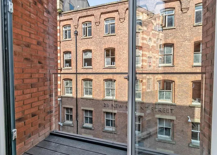 Apartment Halo House By Guestz Manchester