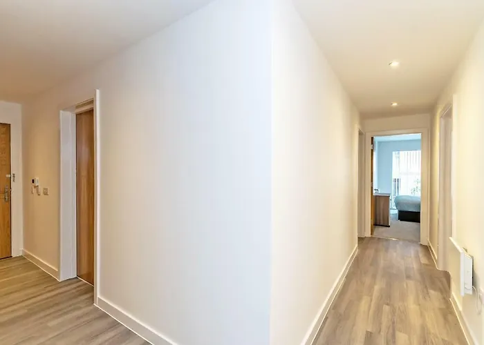 Halo House By Guestz Apartment Manchester