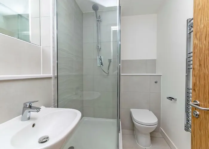 아파트 Halo House By Guestz *