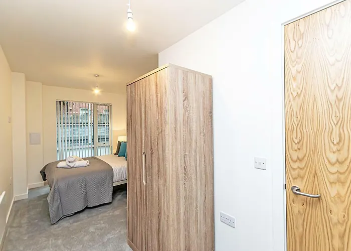 Halo House By Guestz Apartment Manchester