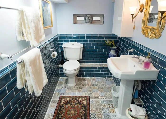 ゲストハウス ジ アスコット