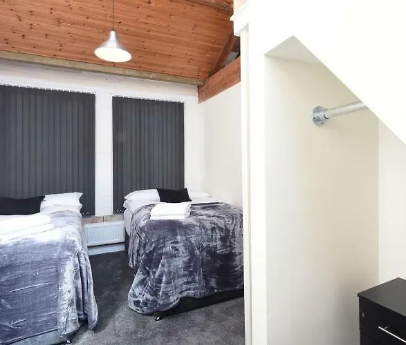 Daire Stunning Penthouse Slps 20 Manchester