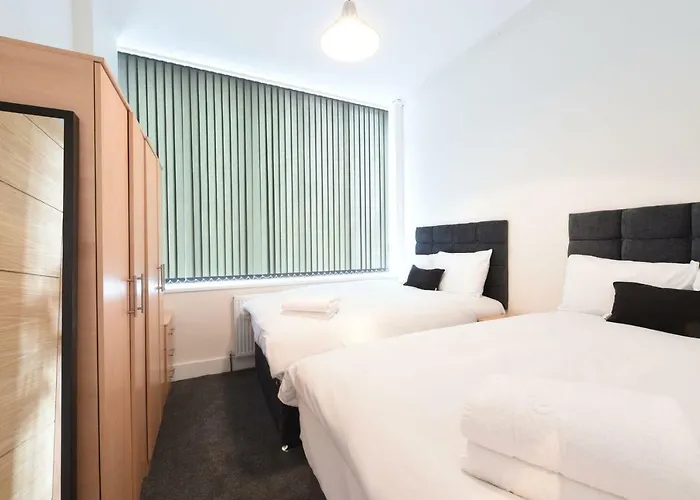 Slps 14 Hot Tub, Bar & Outdoor Terrace Apartment *