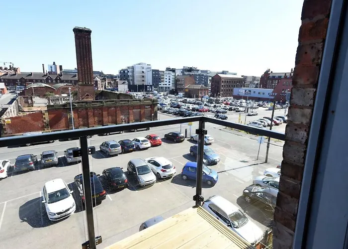 Stunning Penthouse Slps 20