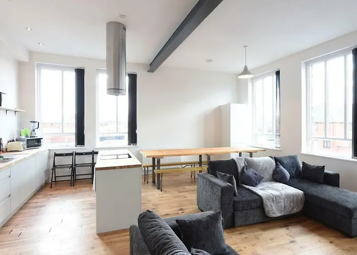 Stunning High Spec Sleep 14