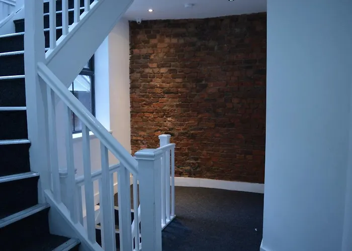 Spacious Shude Hill With Balcony Manchester