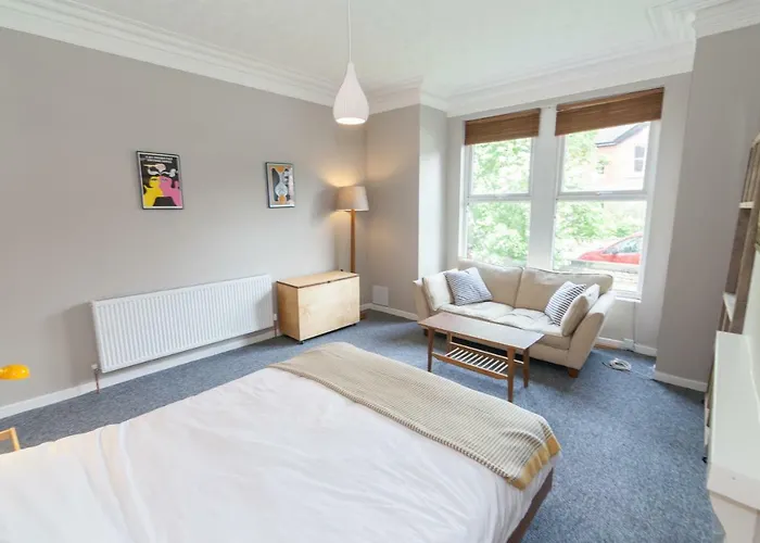 Rentalshosted Chorlton