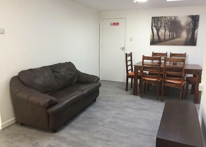 Sama's Stylish 1 Δωμάτια σε οικογενειακή κατοικία *