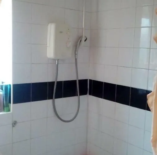 ホームステイ Bed 4 Night