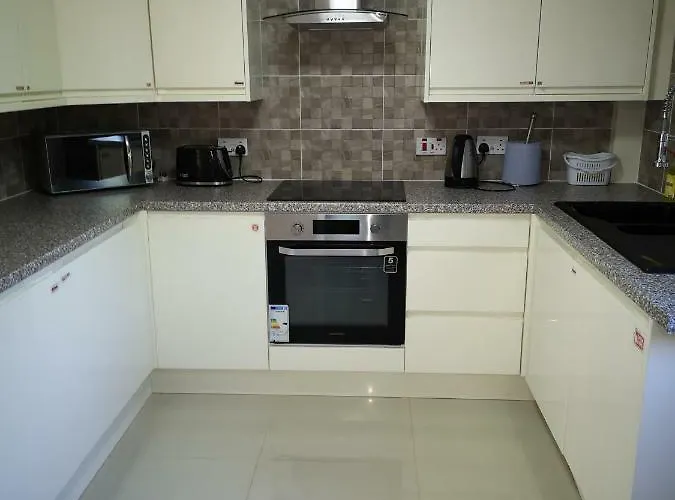 Richflo Facility * Manchester