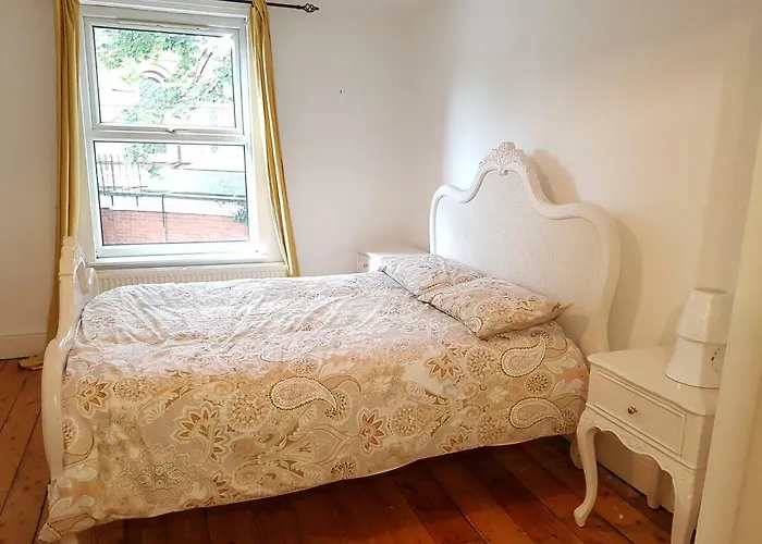 504 Wilmslow Road 맨체스터